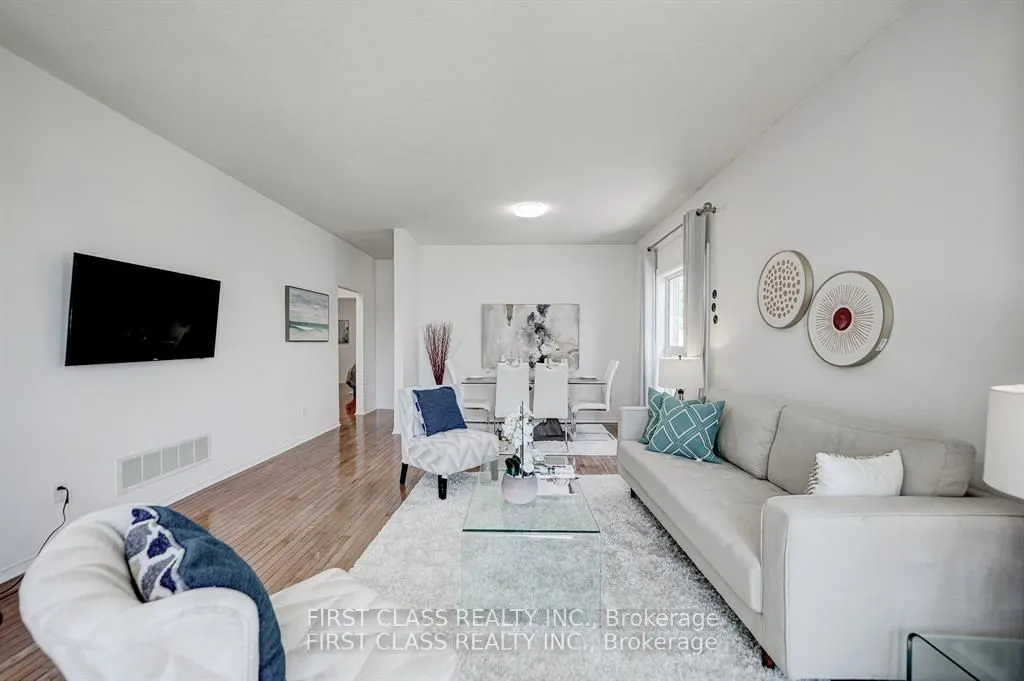 1905 Webster Boulevard