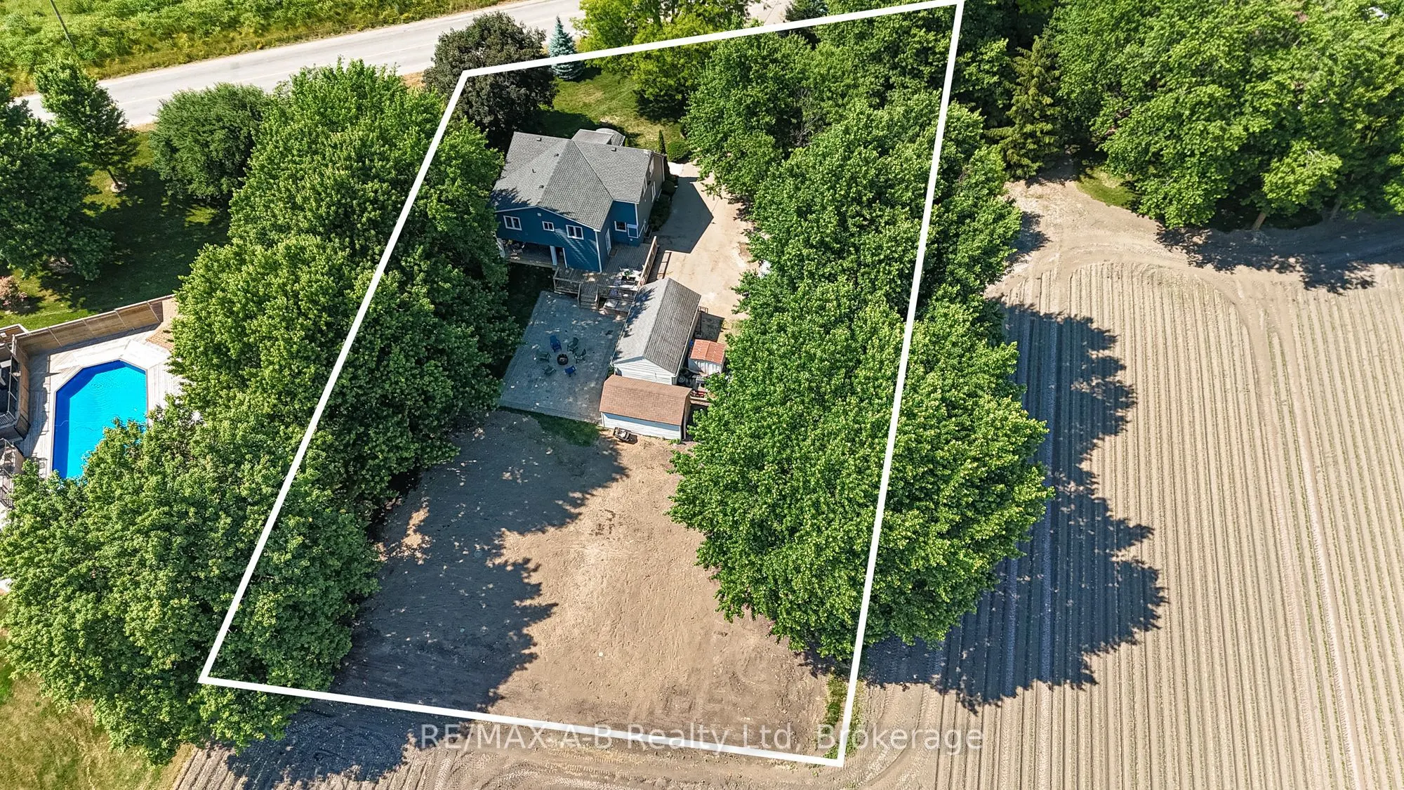 889 Canal Road