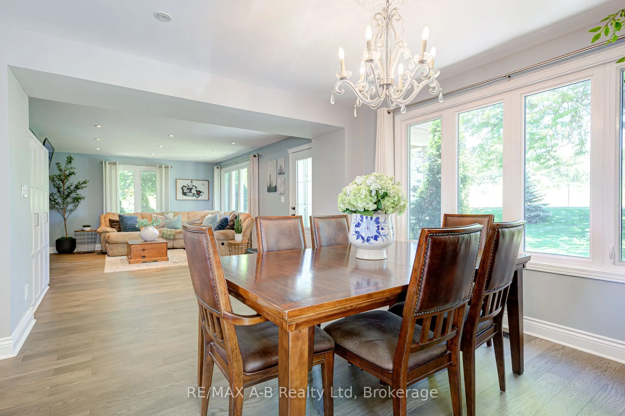 889 Canal Road