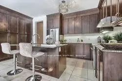 47 Edison Place