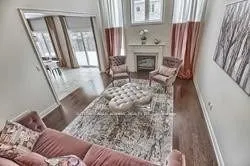 47 Edison Place