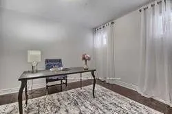 47 Edison Place