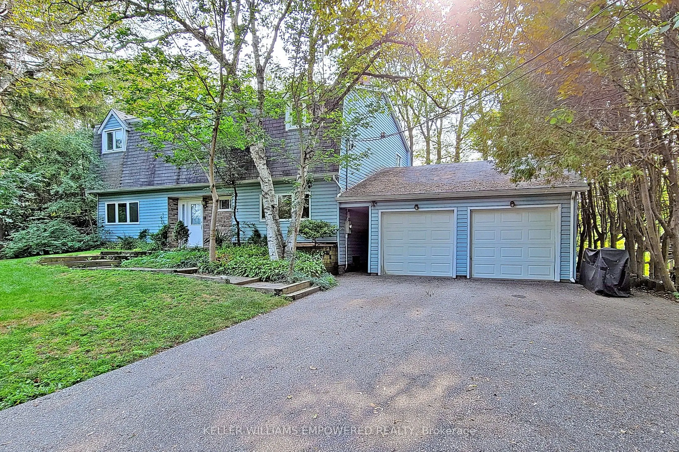 16 Bayview Park Lane