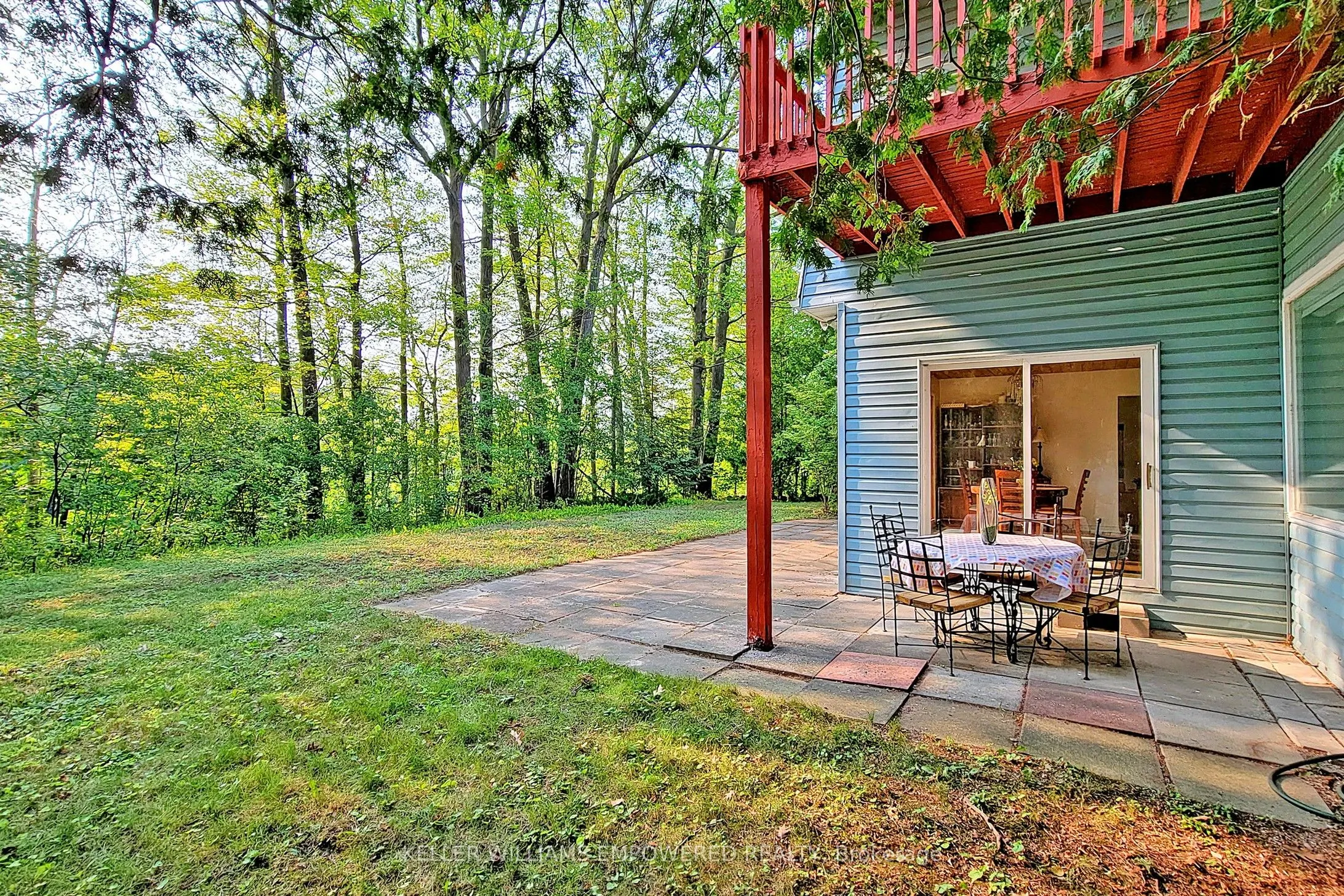 16 Bayview Park Lane