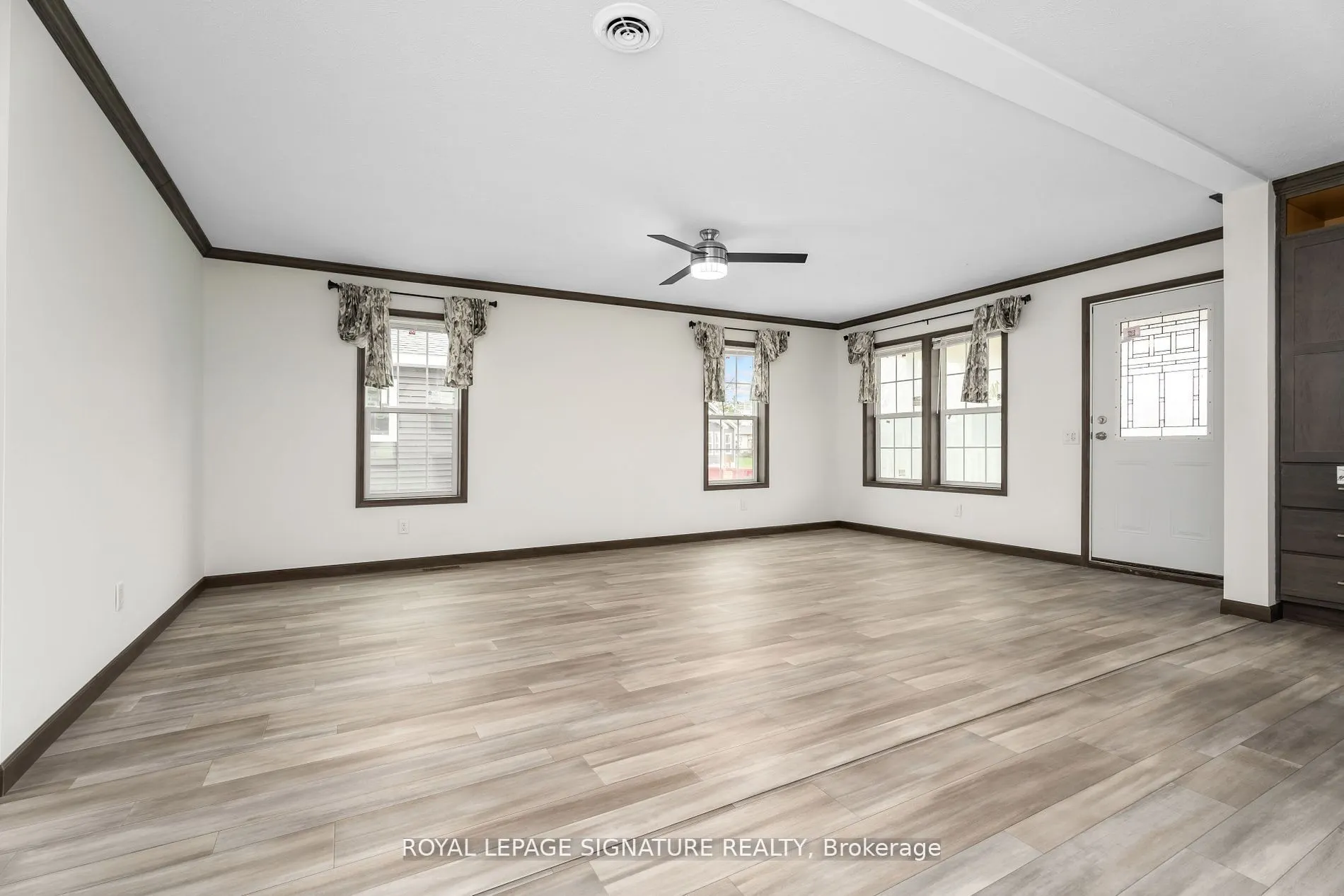 12 Briar Wood Place