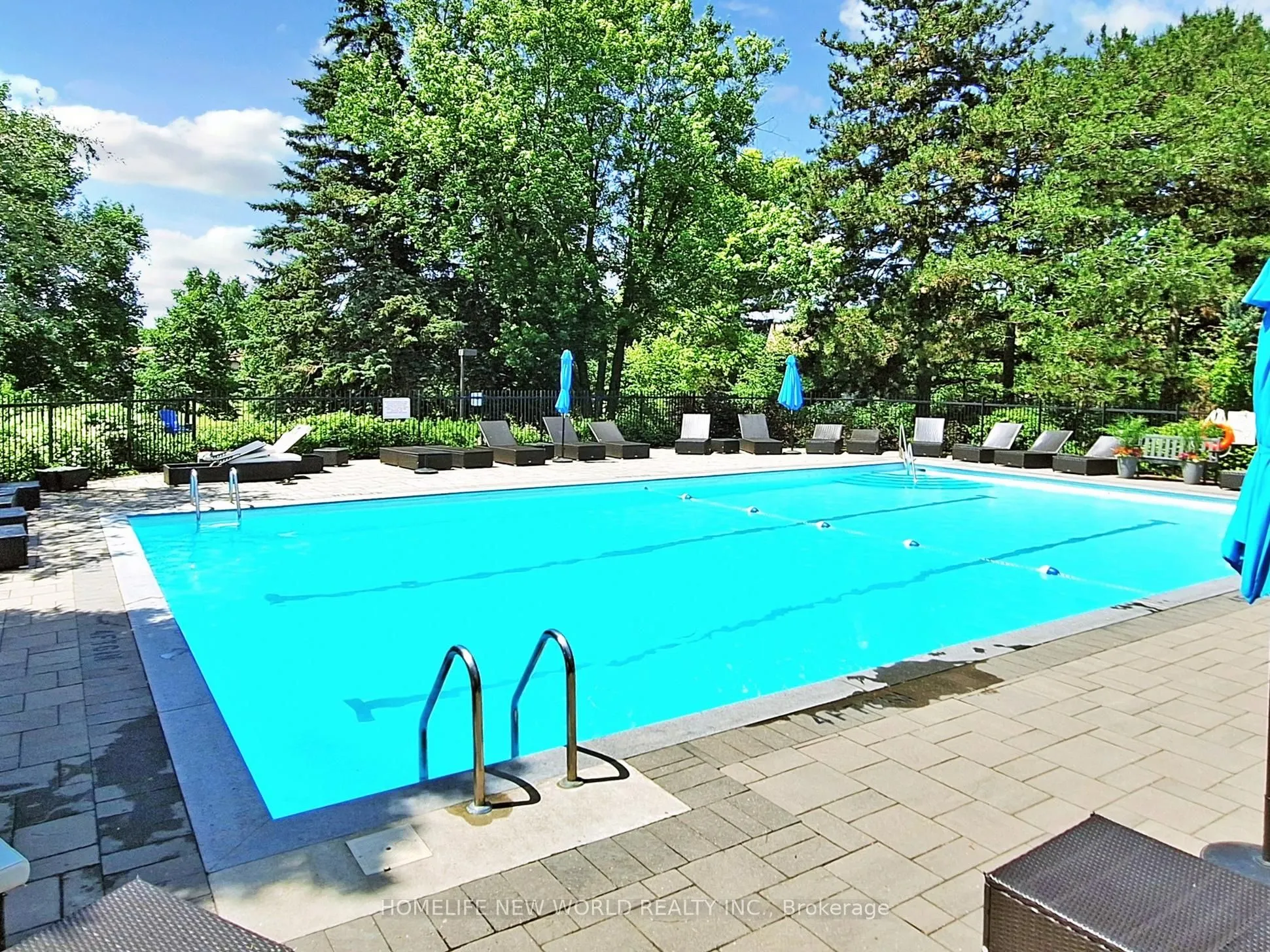 5 Weldrick Road W, #604