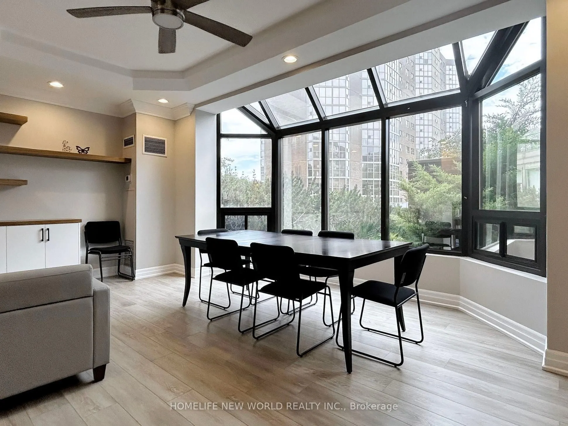 5 Weldrick Road W, #604