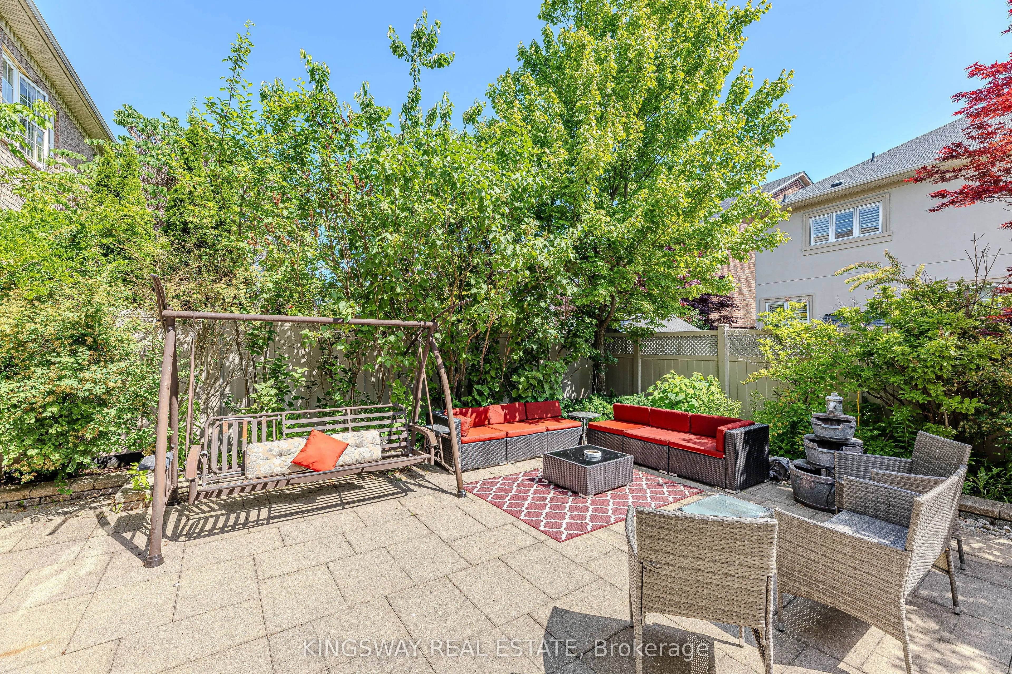 651 Via Romano Boulevard E