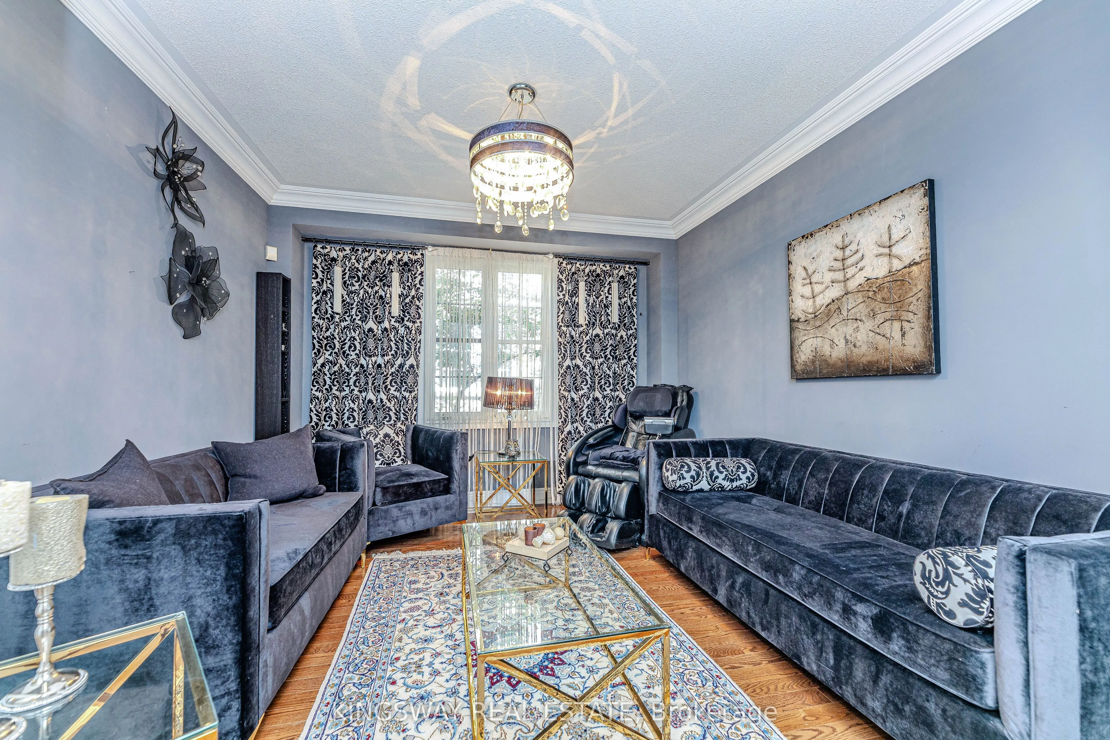 651 Via Romano Boulevard E