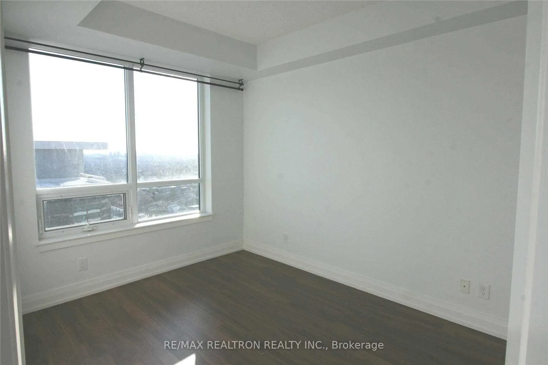 7165 Yonge Street, #2105