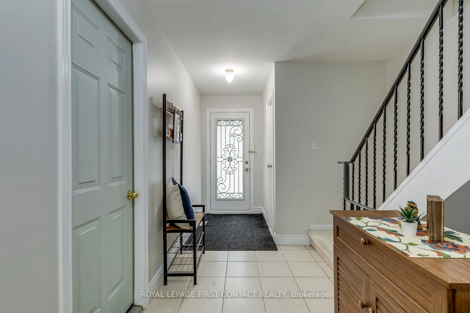 17 New Port Way, #N/A