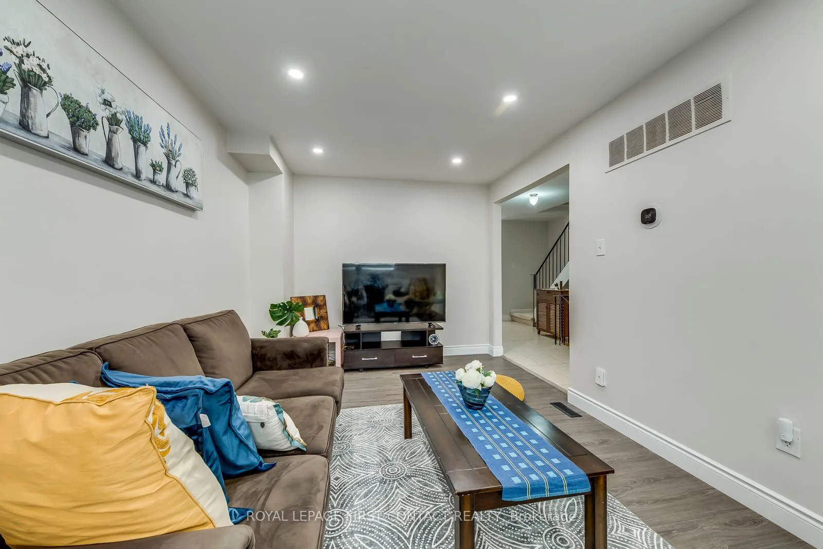 17 New Port Way, #N/A