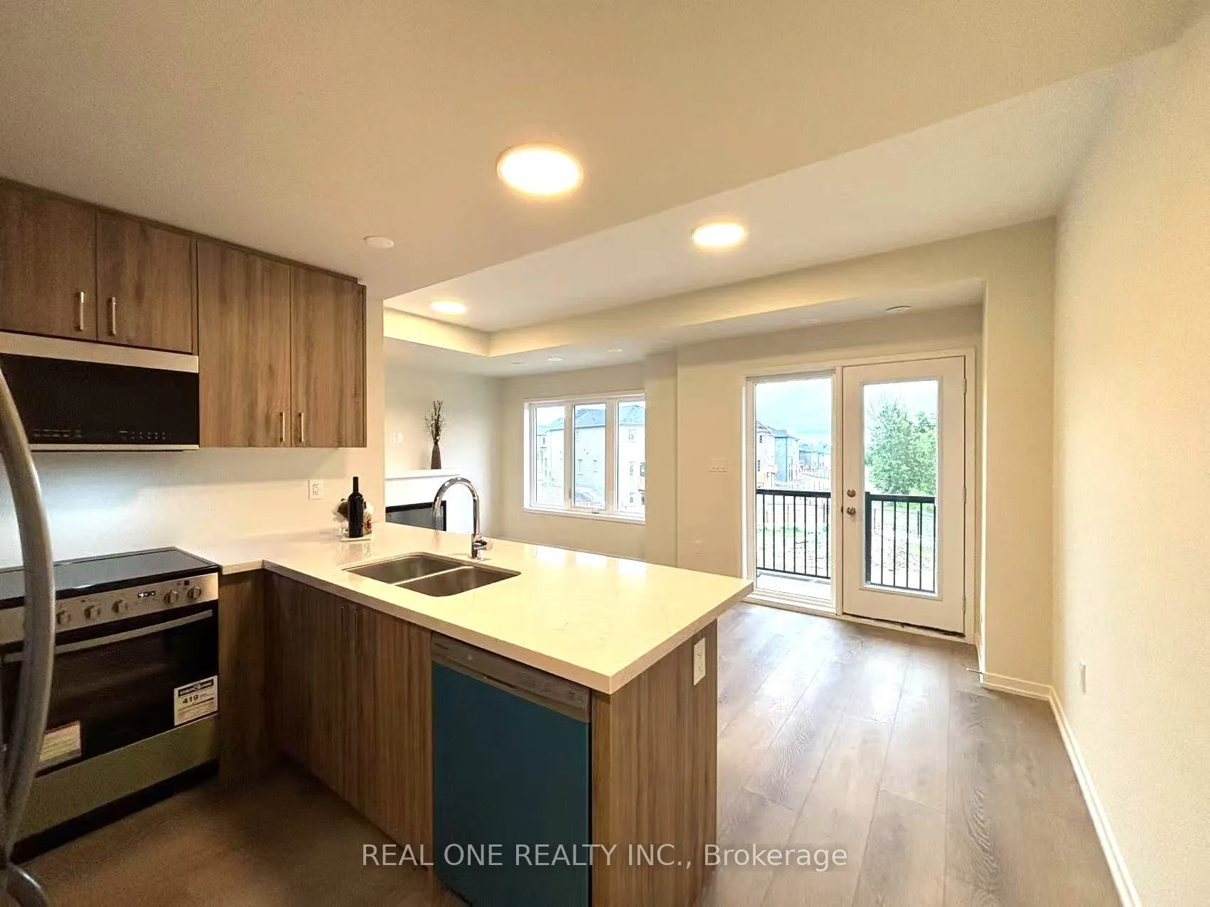 154 MATAWIN Lane, #154