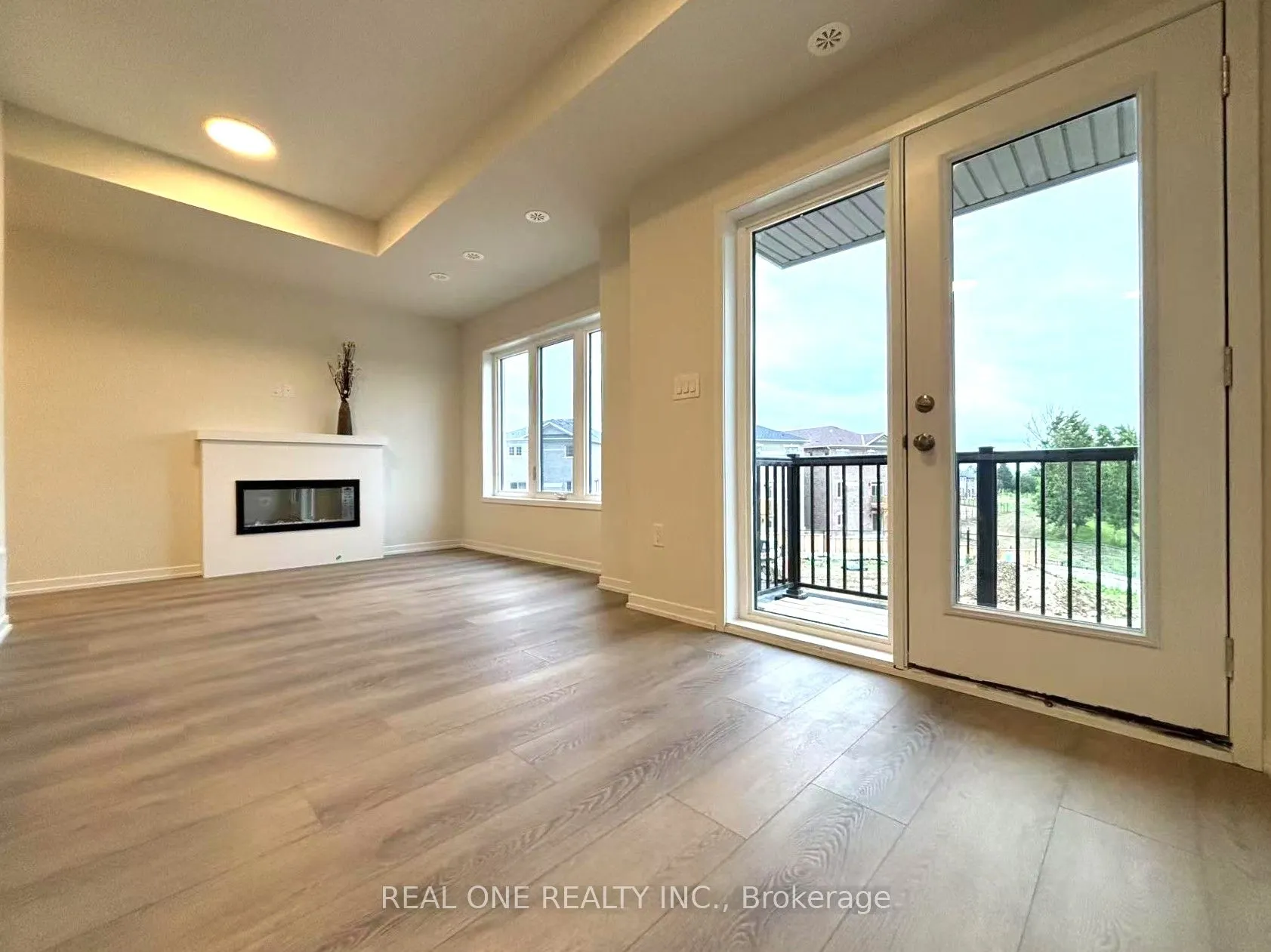 154 MATAWIN Lane, #154