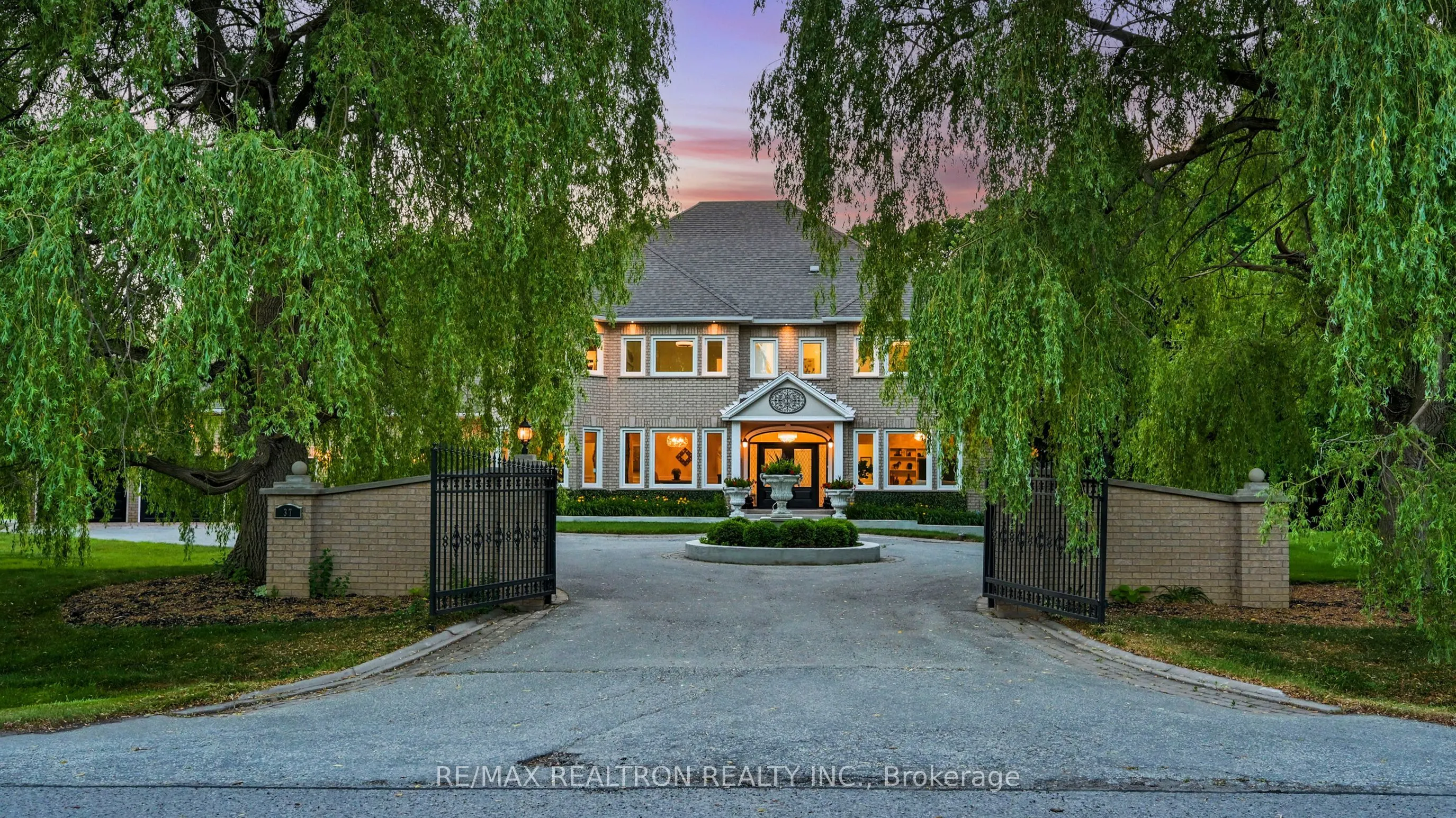 37 Offord Crescent