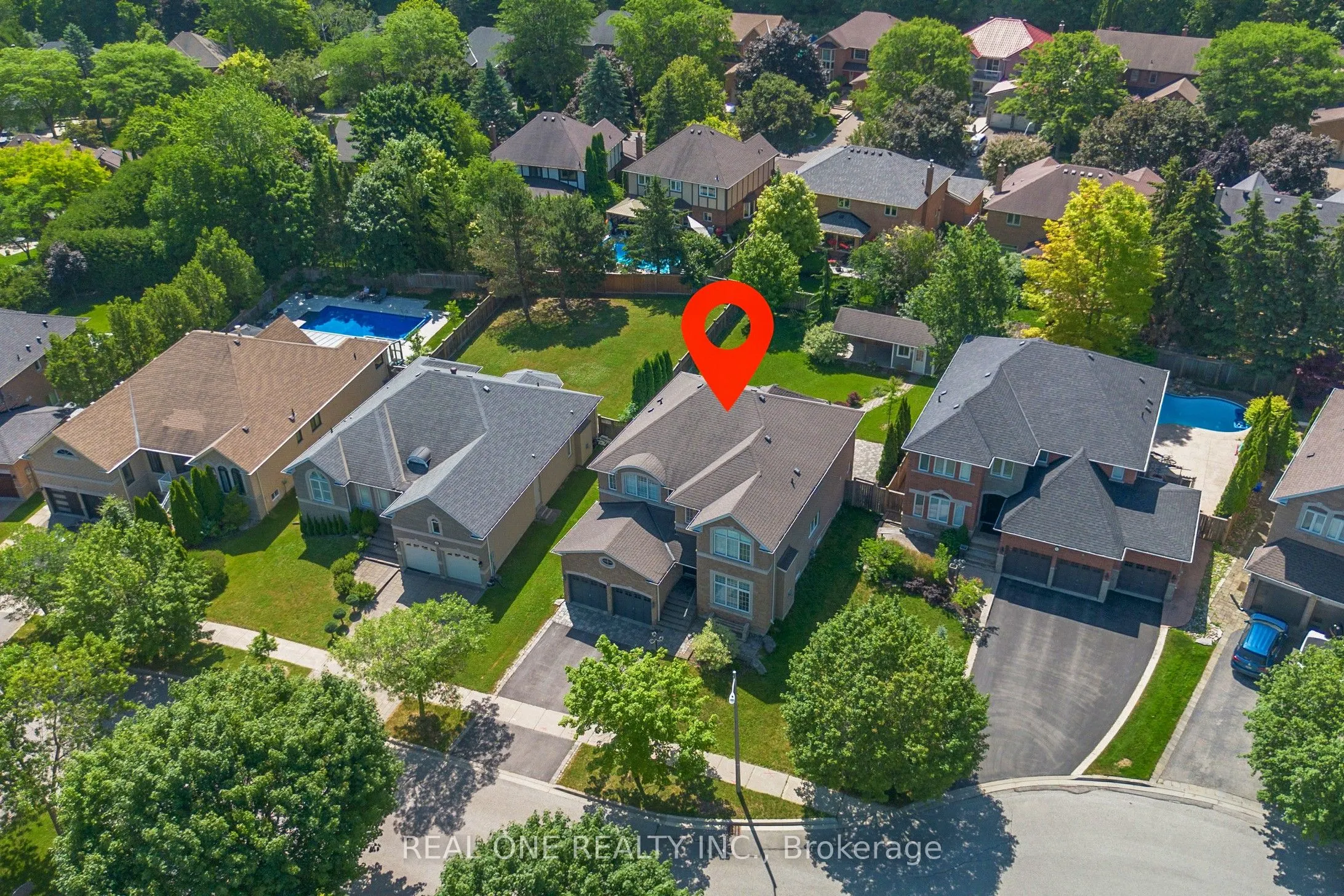 27 Gleave Court