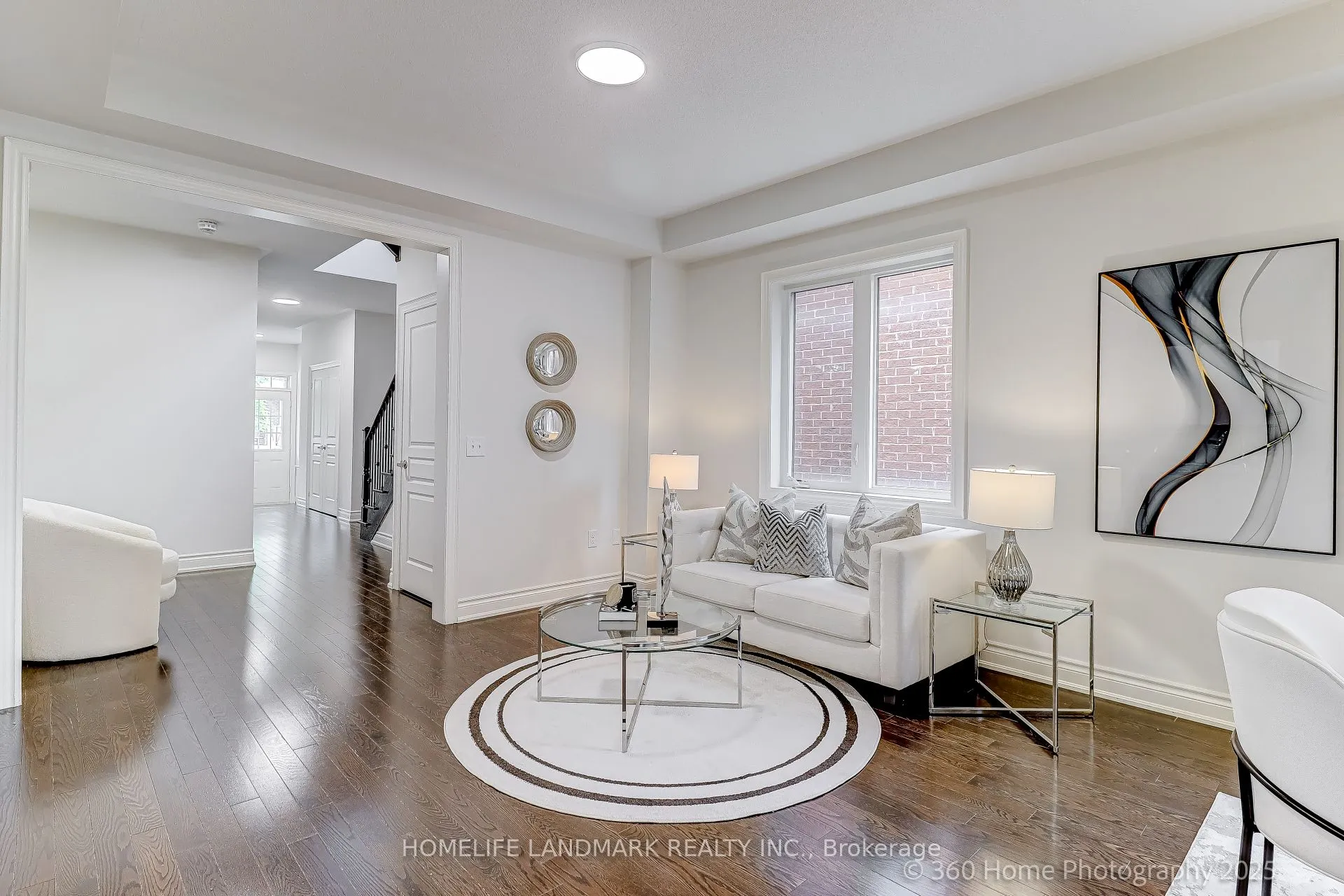16 Beechborough Crescent