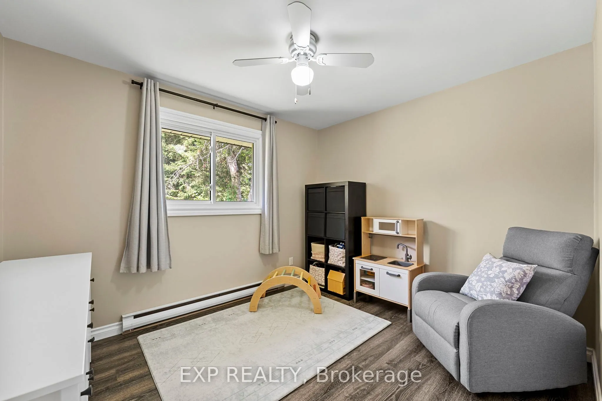 2186 Richard Street