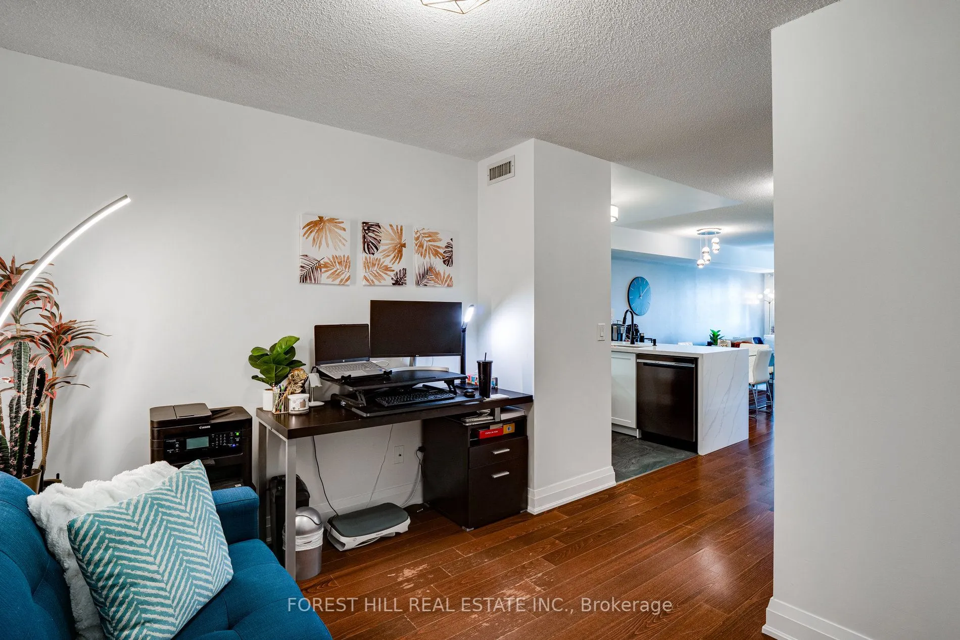 30 North Park Road, #214