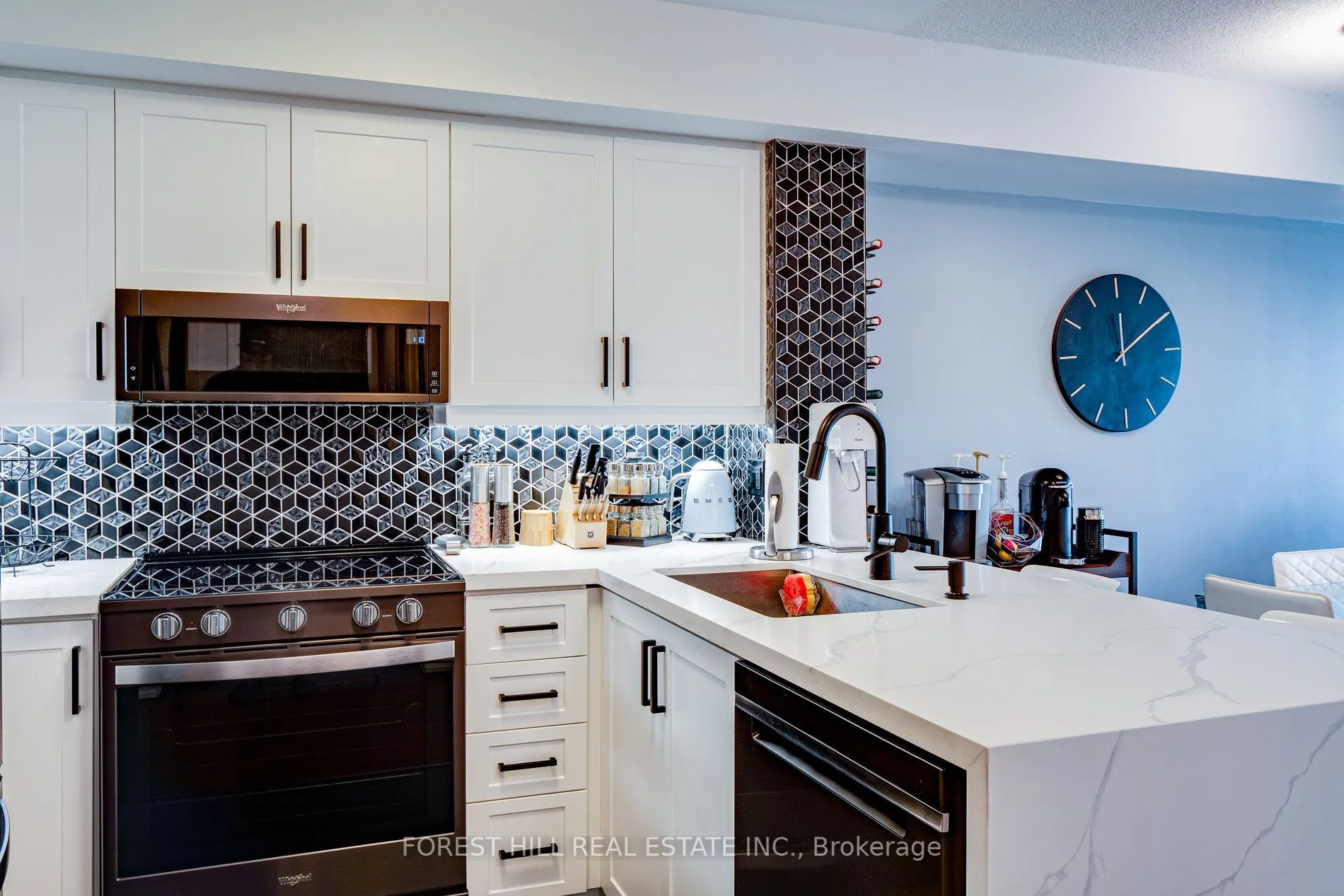 30 North Park Road, #214