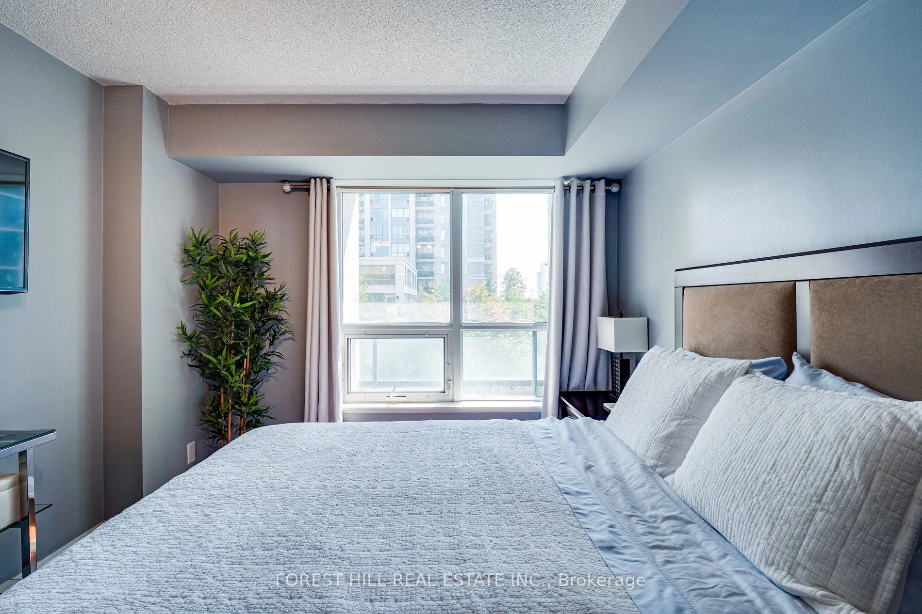 30 North Park Road, #214