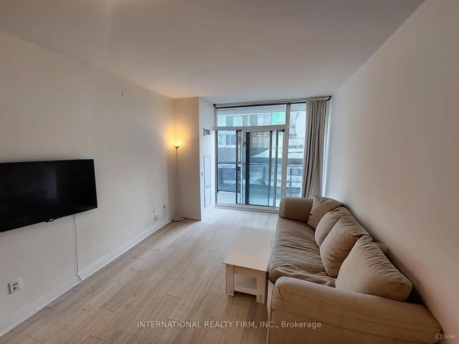 10 Gatineau Drive, #301W