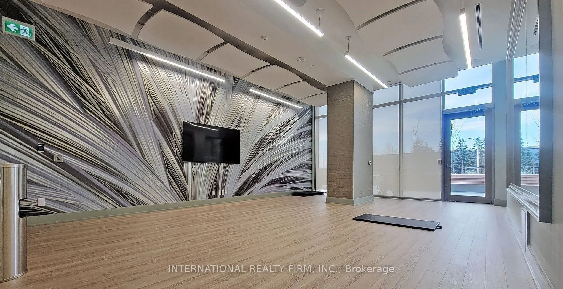 10 Gatineau Drive, #301W