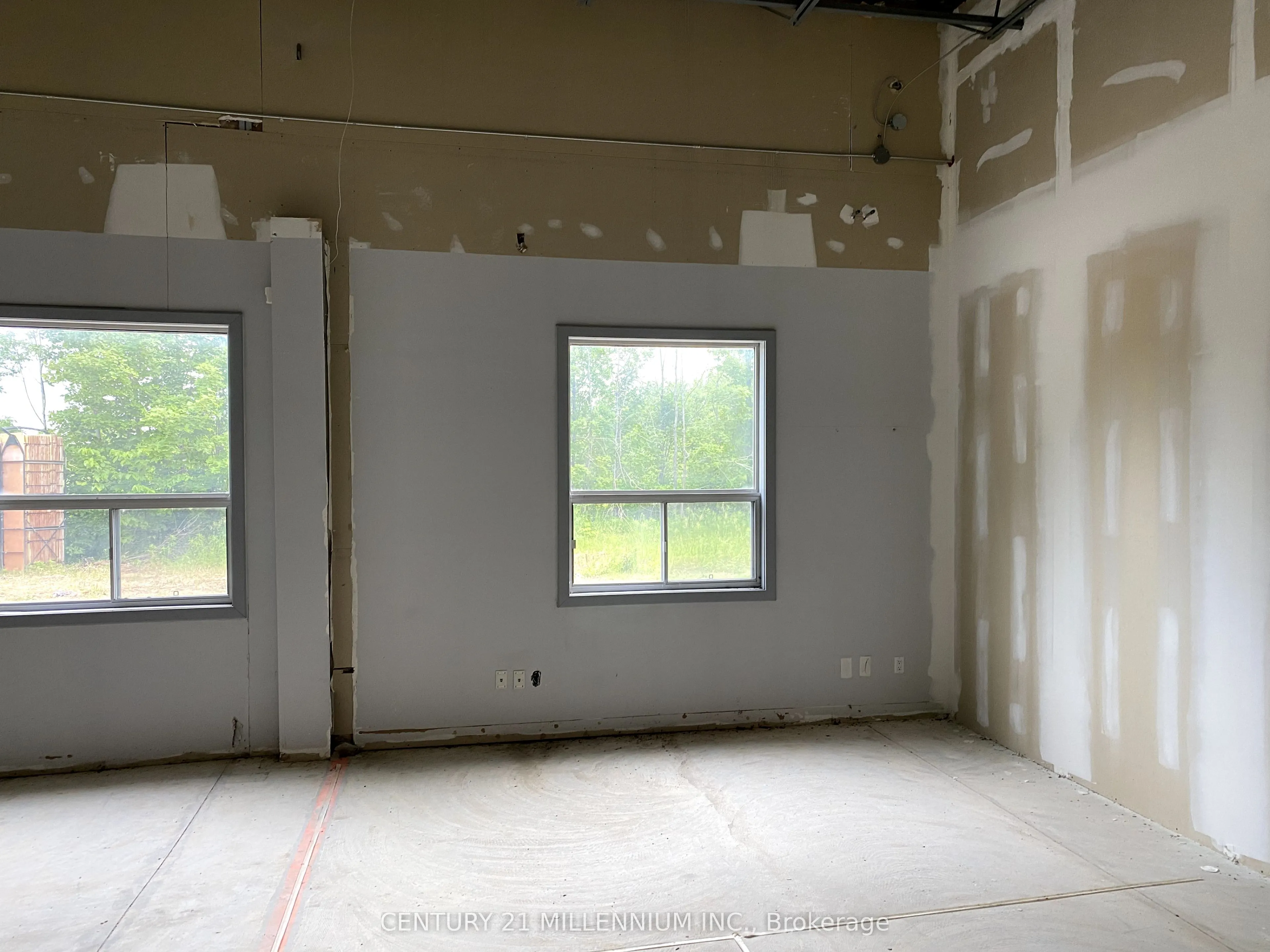 12637 Tenth Line, #103