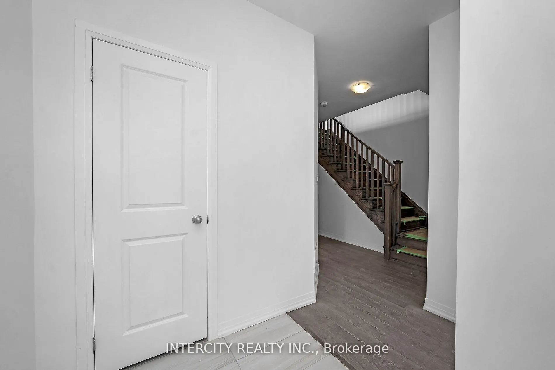 7 Albert Firman Lane S