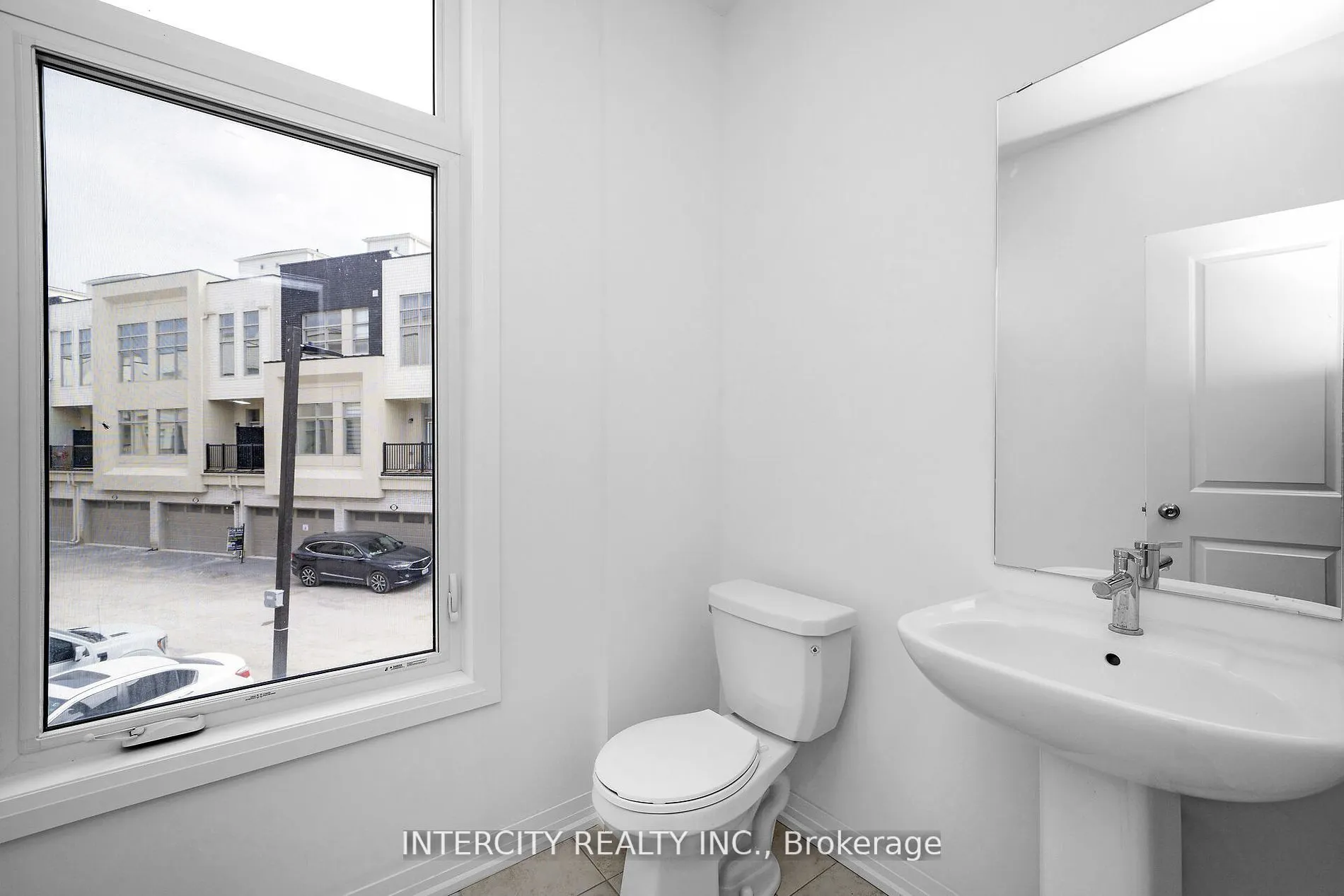 7 Albert Firman Lane S