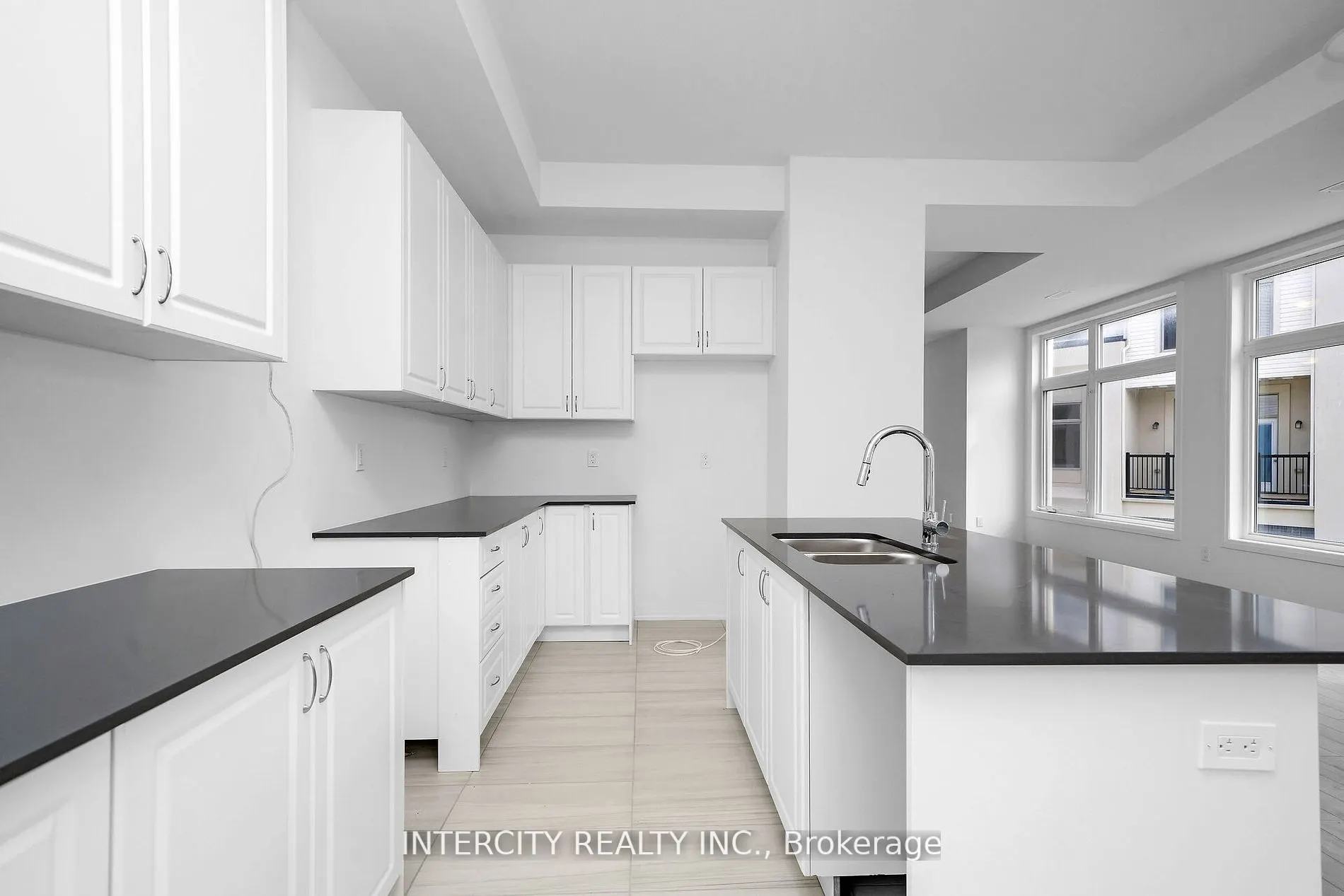 7 Albert Firman Lane S