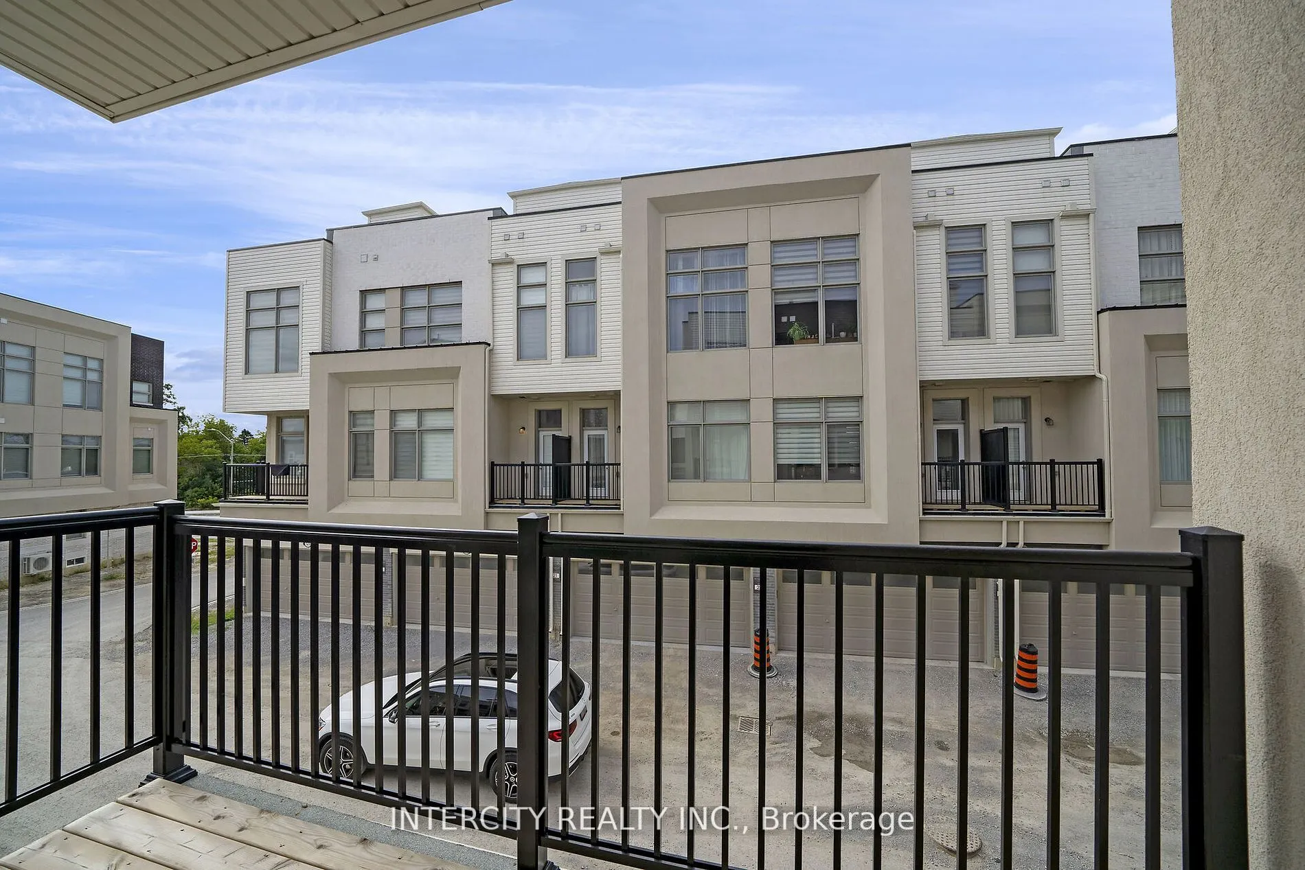 7 Albert Firman Lane S