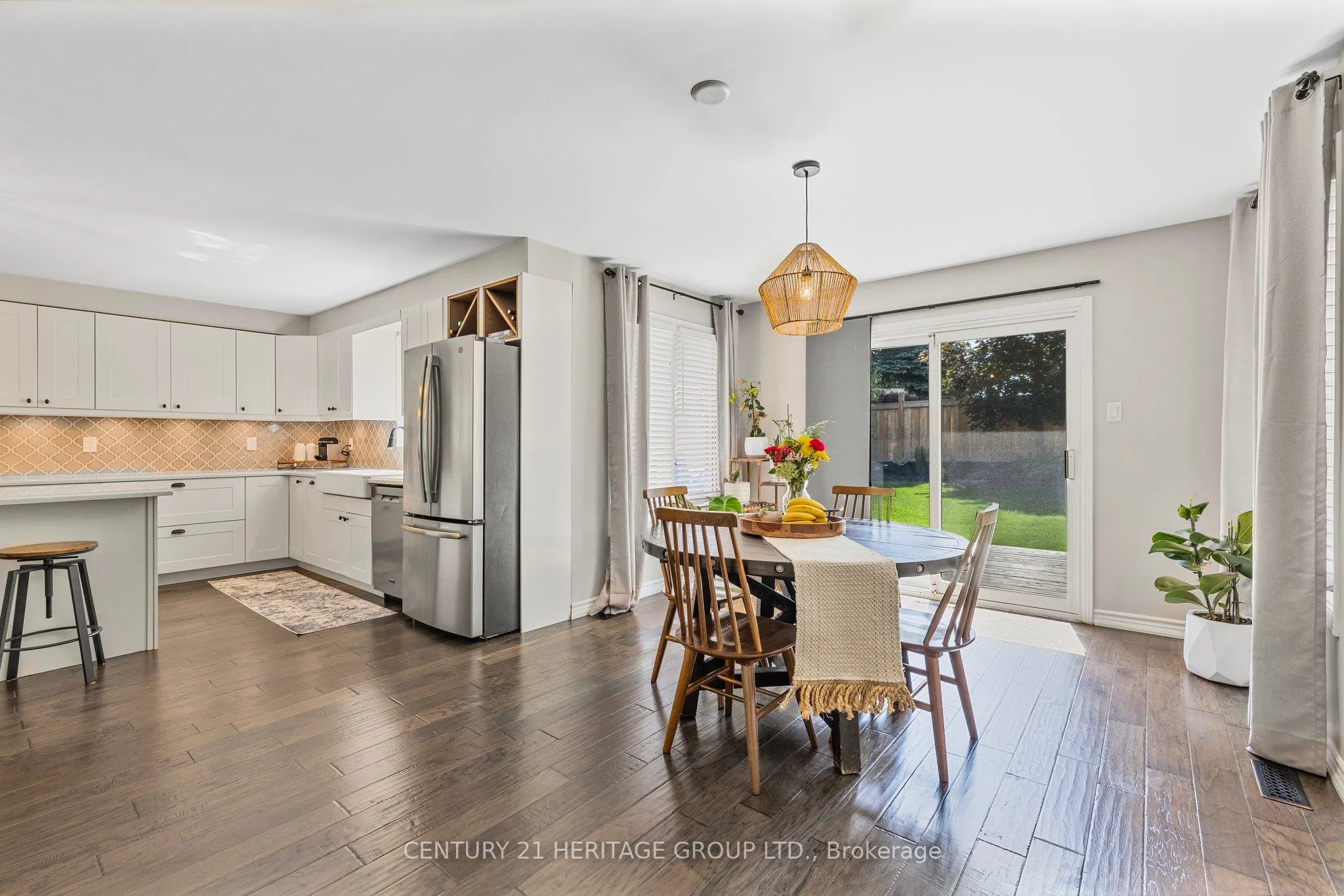 229 Miller Park Avenue
