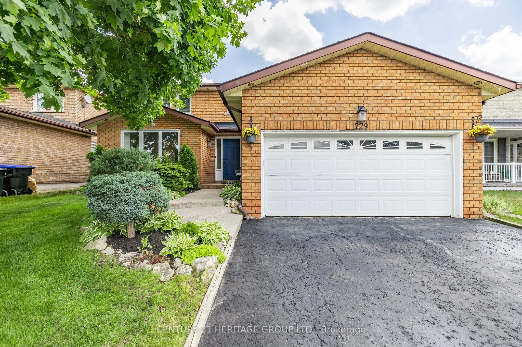 229 Miller Park Avenue