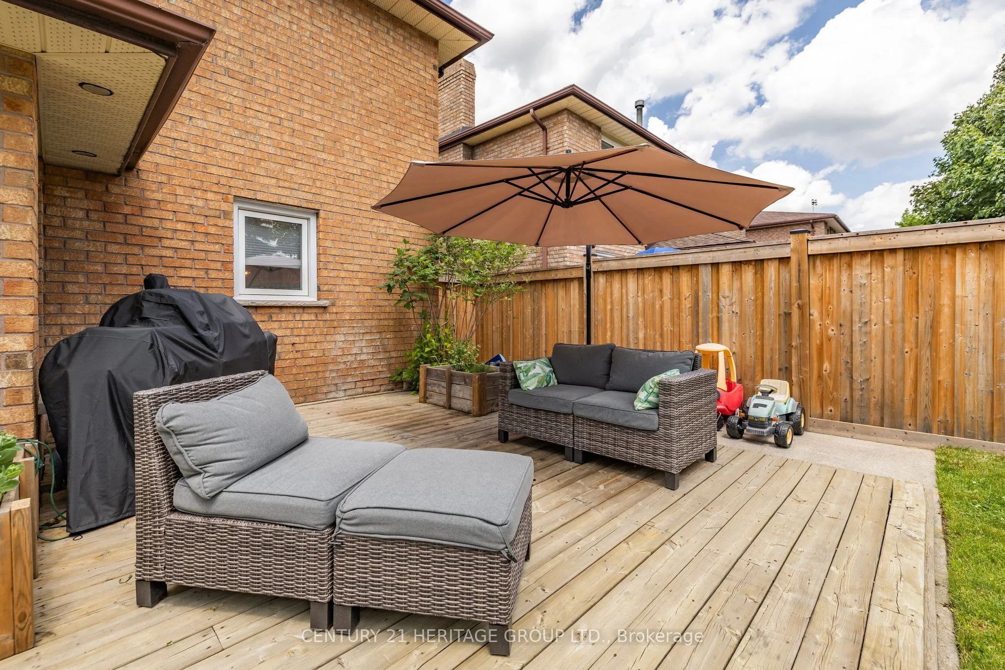 229 Miller Park Avenue