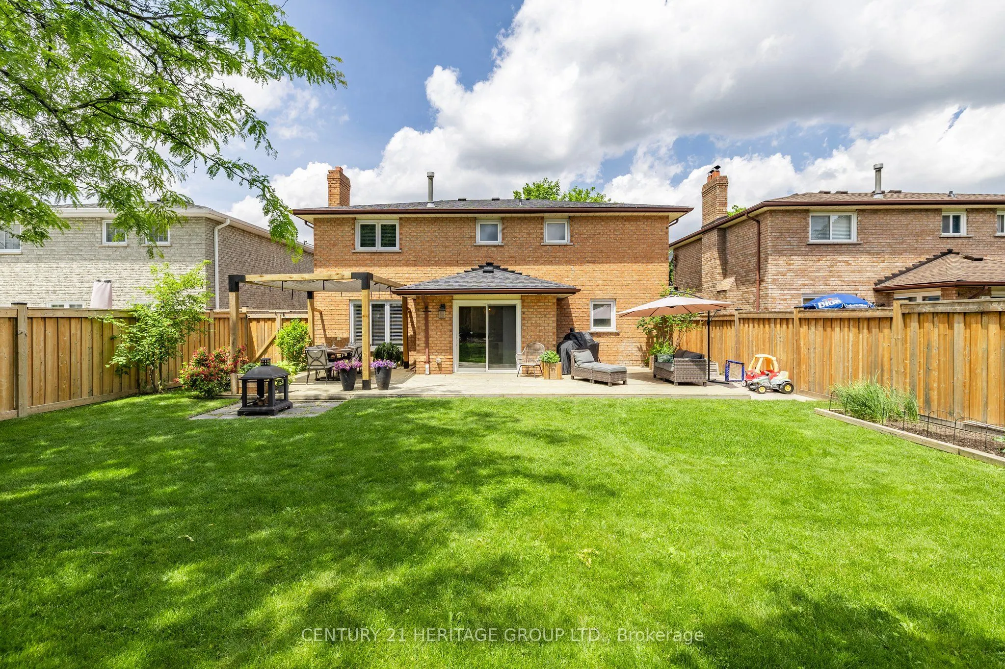 229 Miller Park Avenue