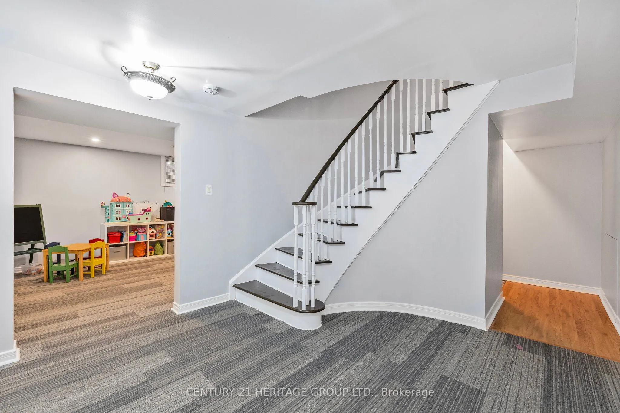 229 Miller Park Avenue
