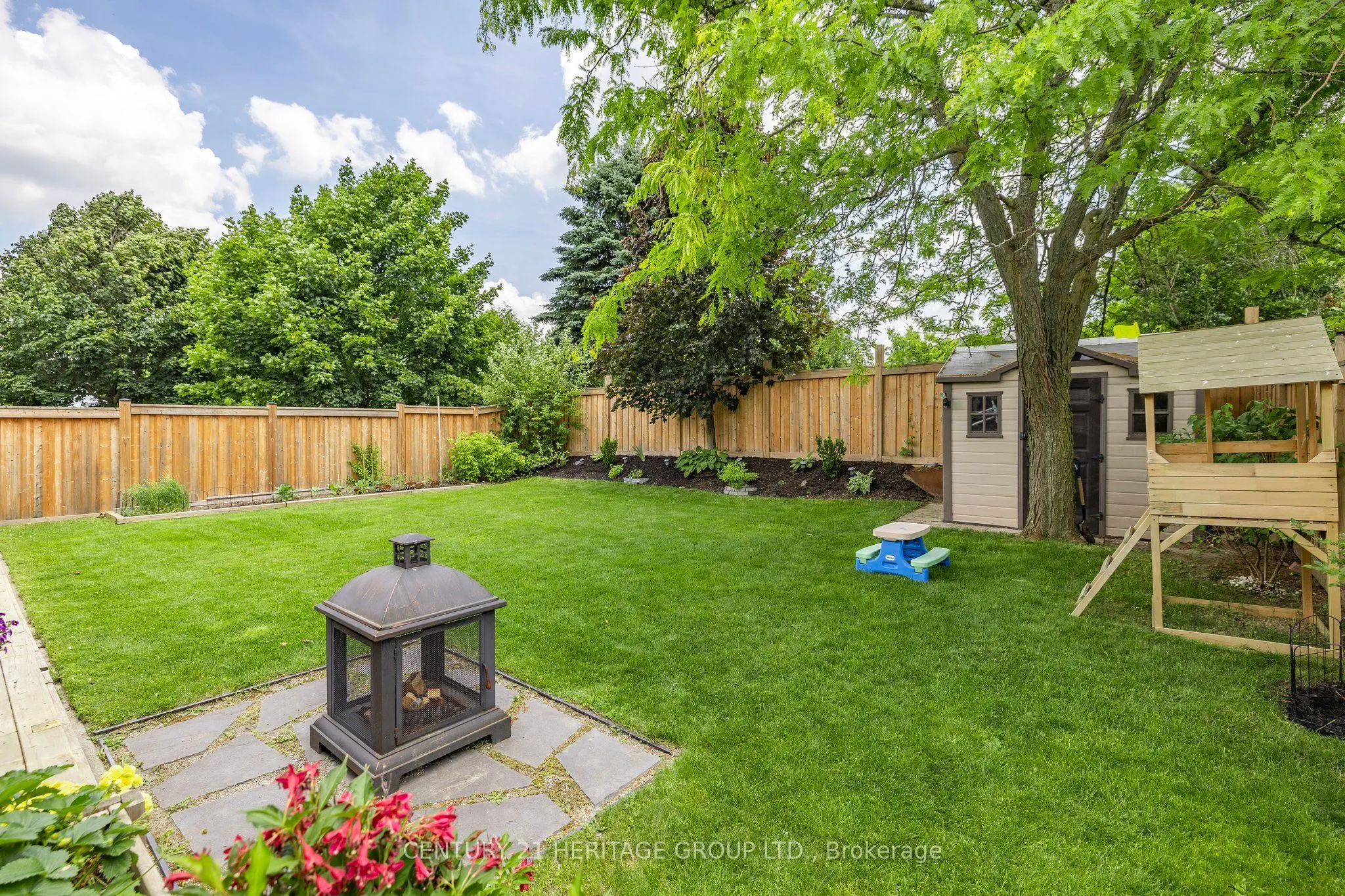 229 Miller Park Avenue