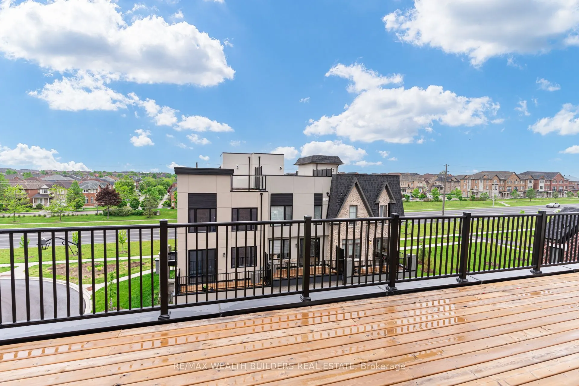 31 William Shearn Crescent