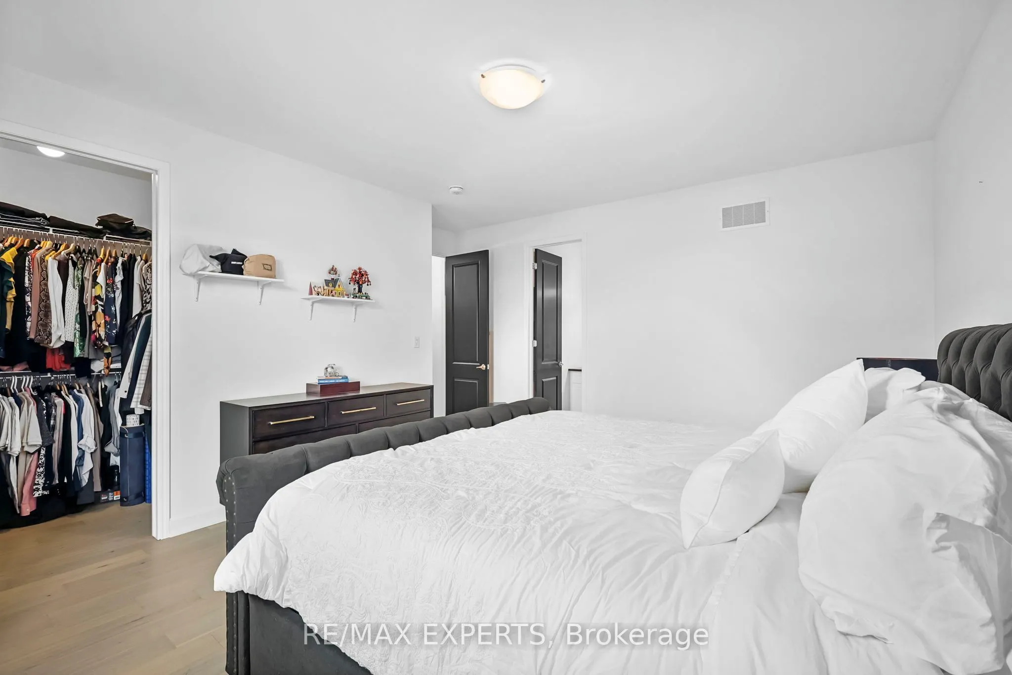 50 Chorus Crescent