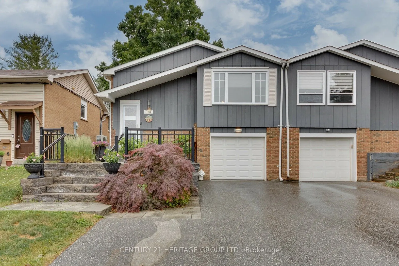 198 Collings Avenue