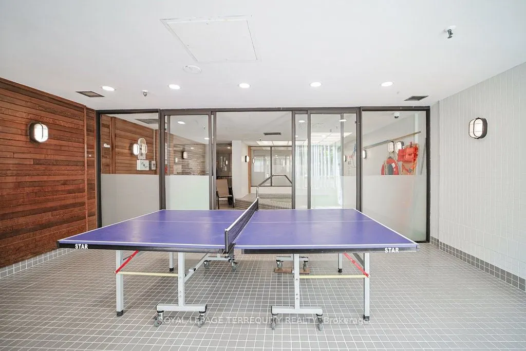 7601 Bathurst Street, #615