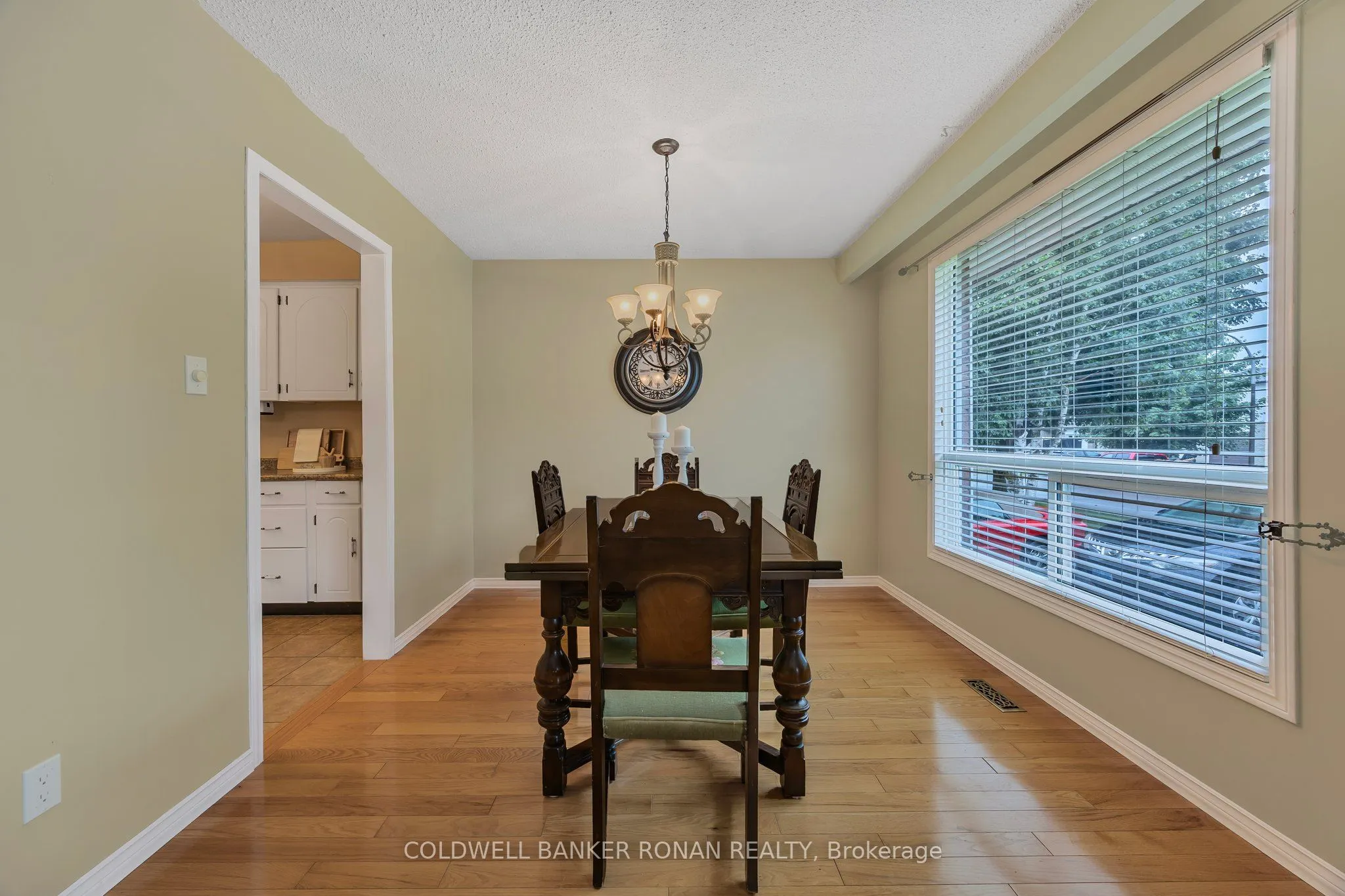 39 Mitchell Avenue
