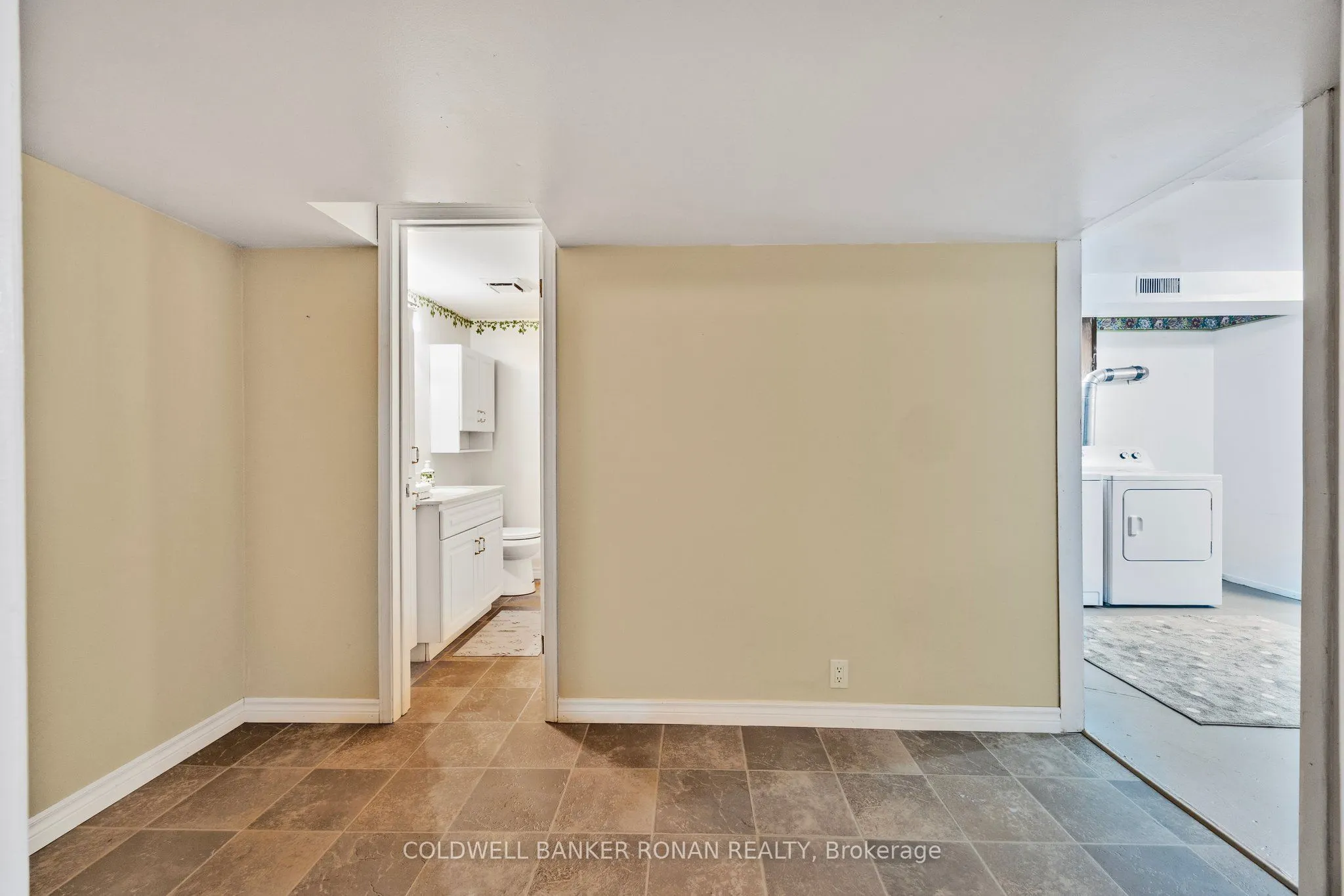 39 Mitchell Avenue