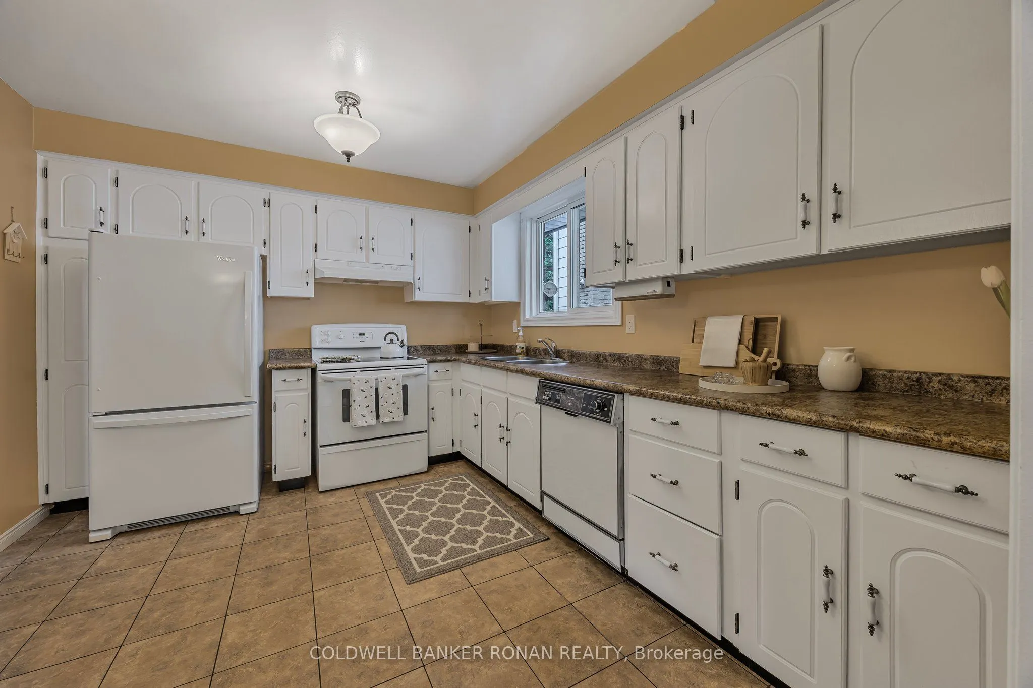 39 Mitchell Avenue