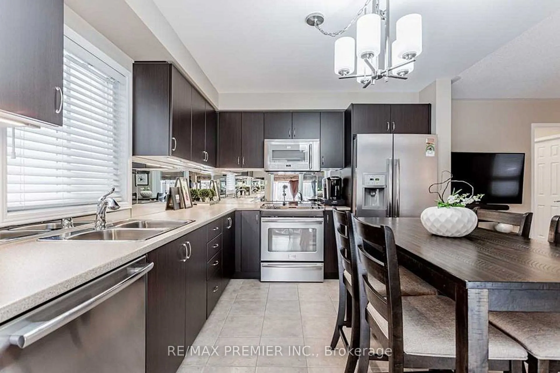 108 Gwillimbury Drive