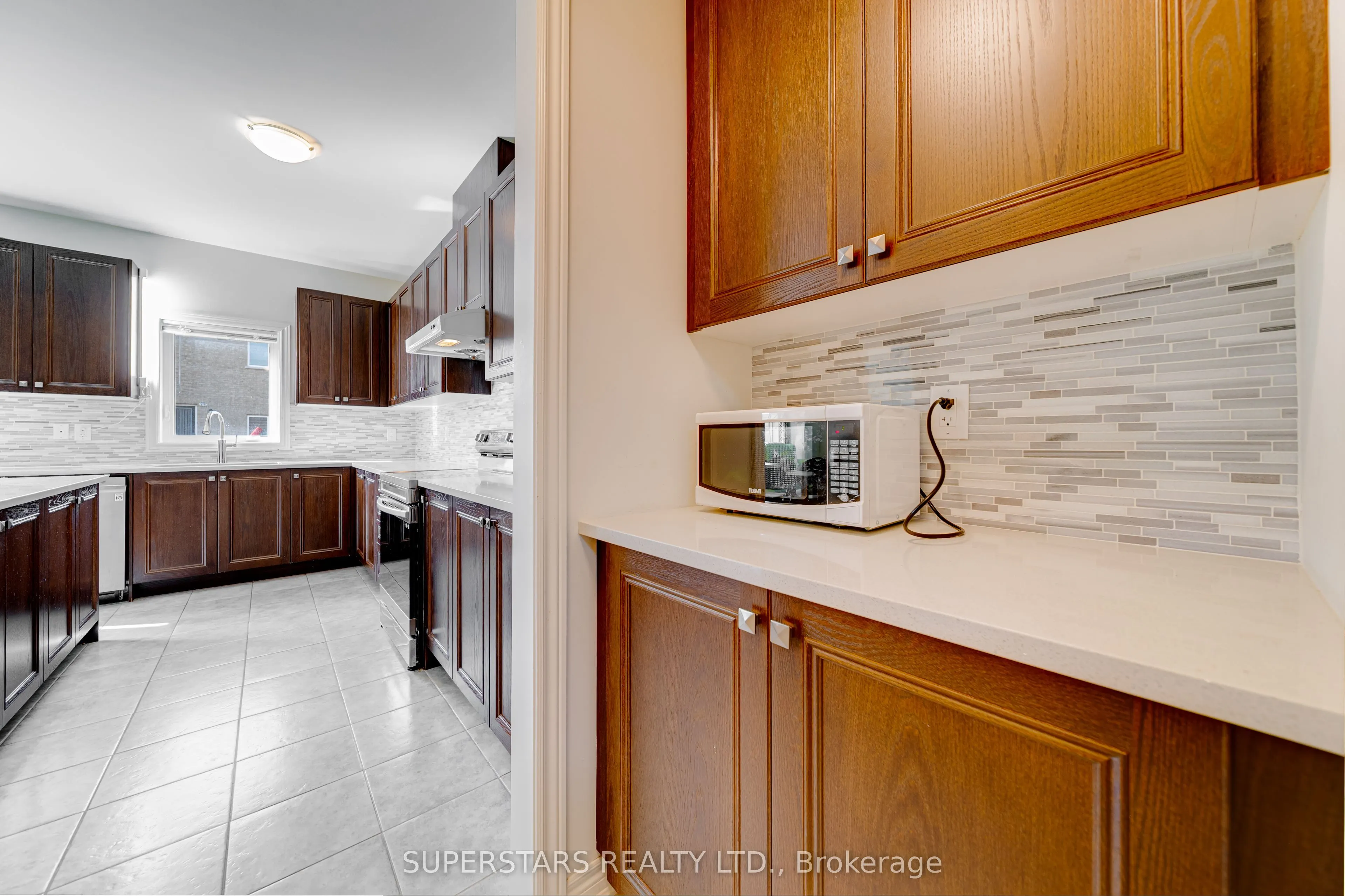 7 Kenneth Ross Bend