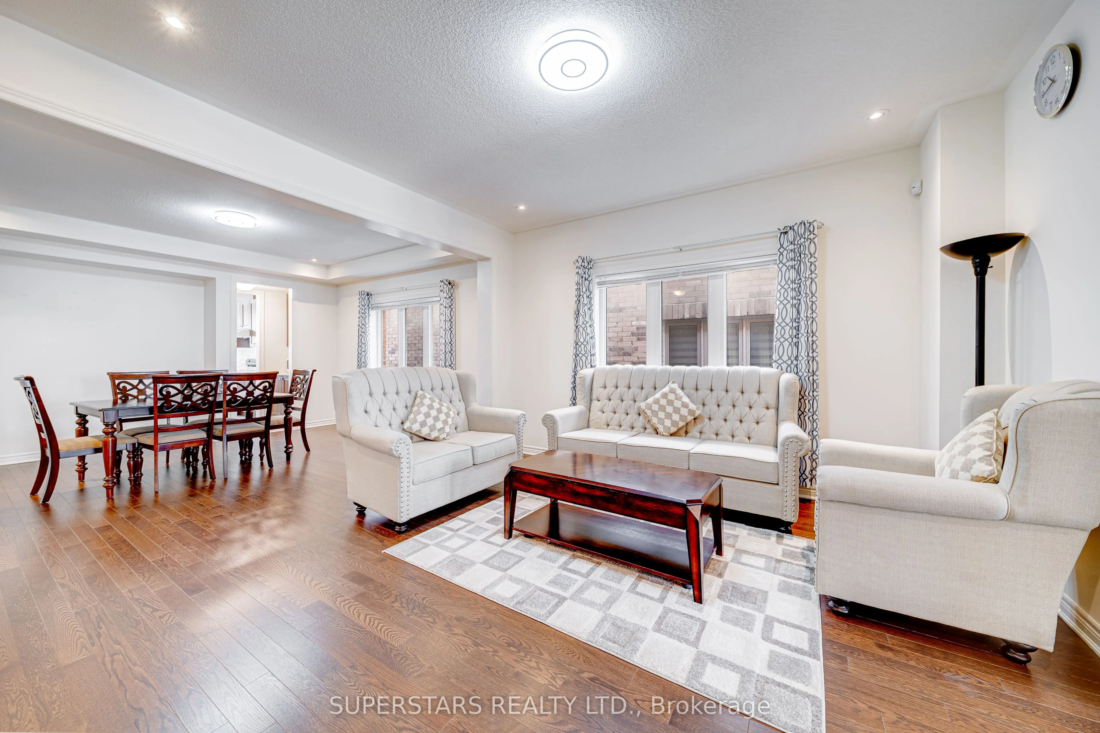 7 Kenneth Ross Bend