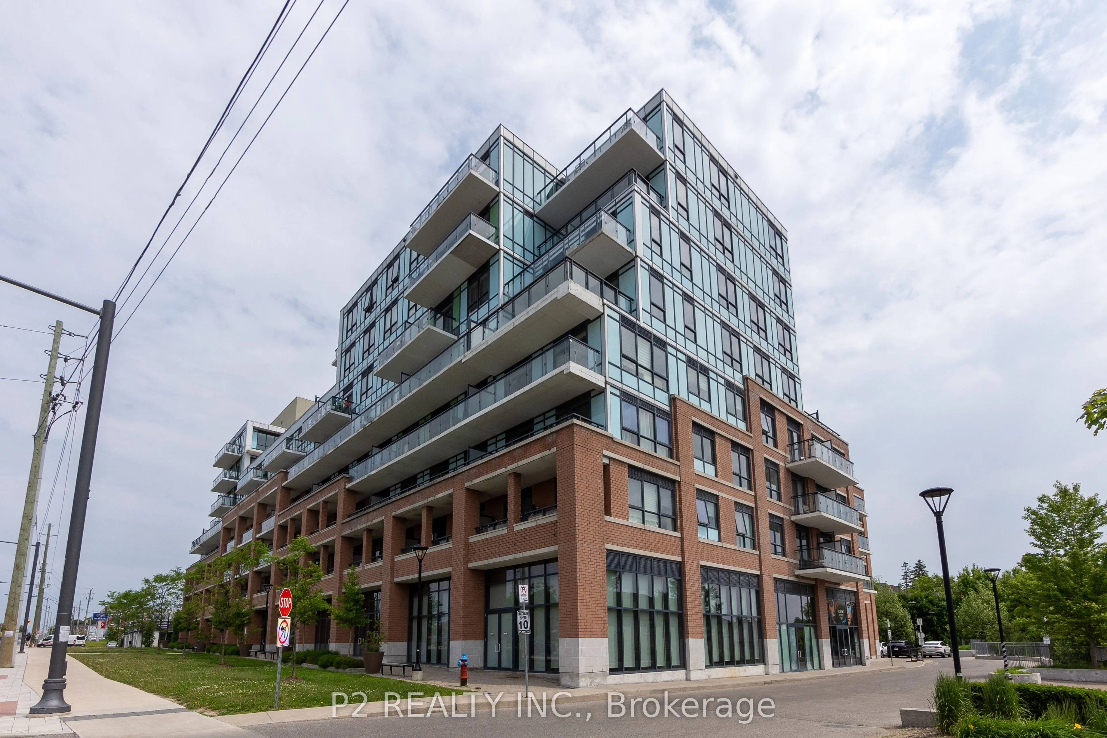 11611 Yonge Street, #716