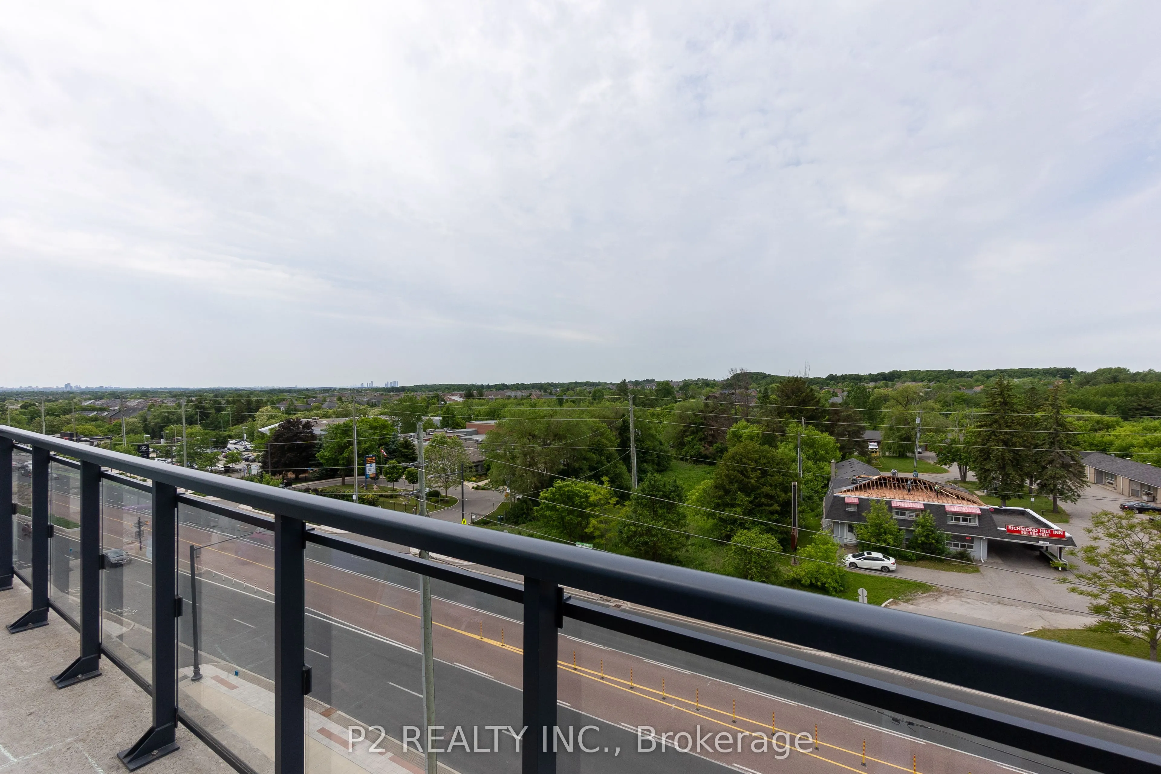 11611 Yonge Street, #716